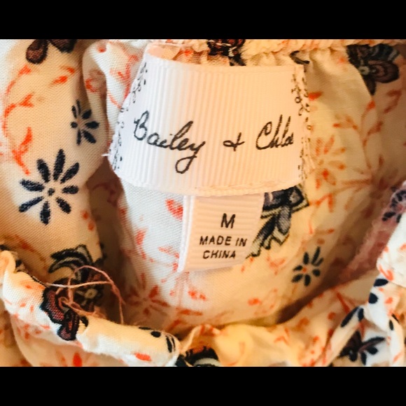 Bailey & Chloe tunic - Picture 3 of 3